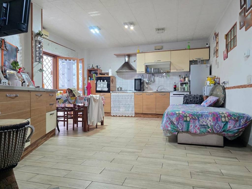 appartamento in vendita a Nettuno