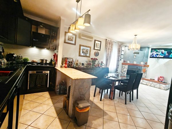 casa indipendente in vendita a Nettuno