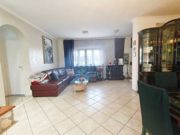 casa indipendente in vendita a Nettuno