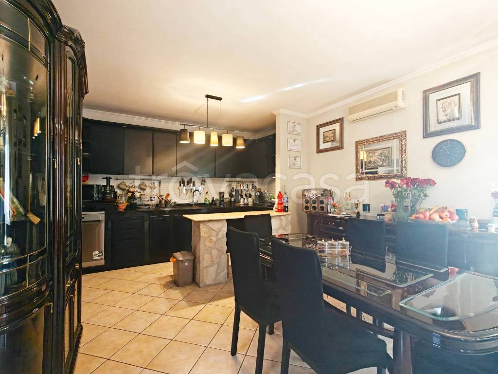 casa indipendente in vendita a Nettuno