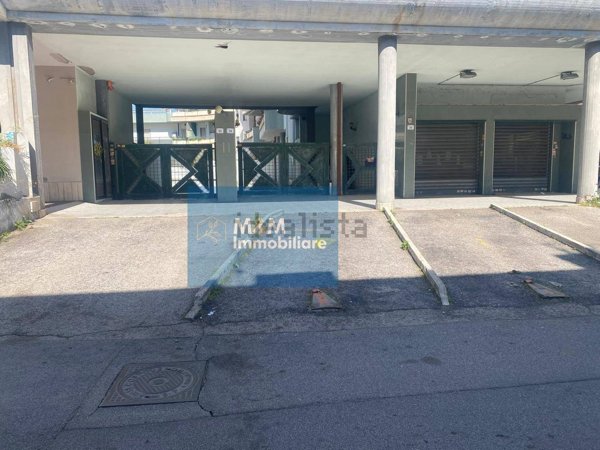 ufficio in vendita a Nettuno