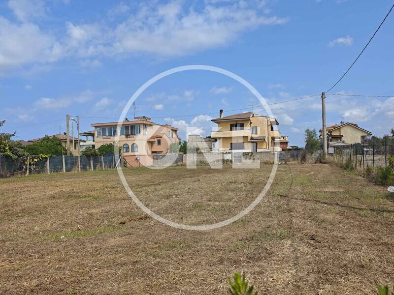 casa indipendente in vendita a Nettuno