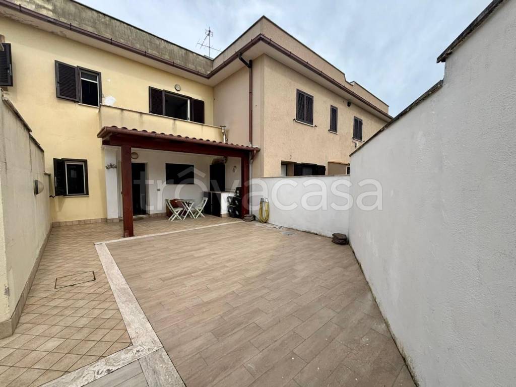 casa indipendente in vendita a Nettuno