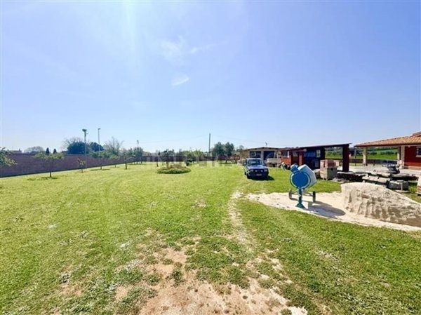 casa indipendente in vendita a Nettuno