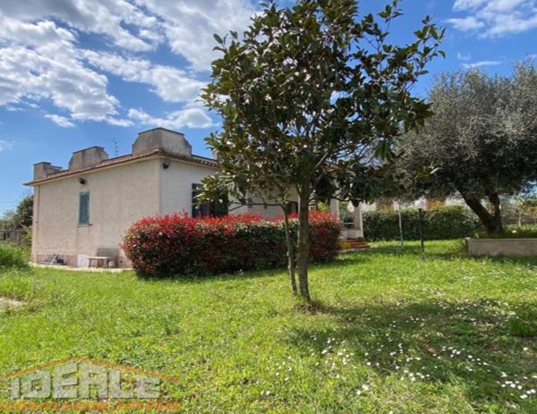 casa indipendente in vendita a Nettuno in zona Padiglione