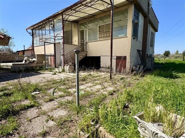 casa indipendente in vendita a Nettuno