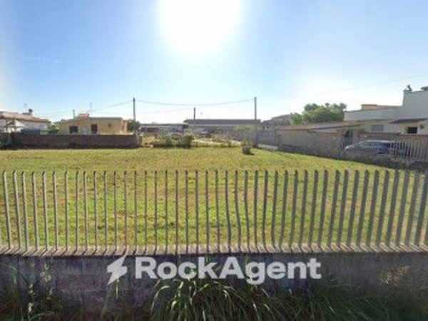 negozio in vendita a Nettuno