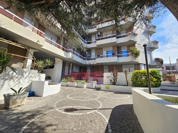 appartamento in vendita a Nettuno