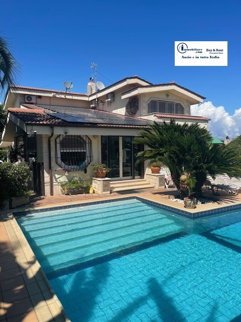 casa indipendente in vendita a Nettuno