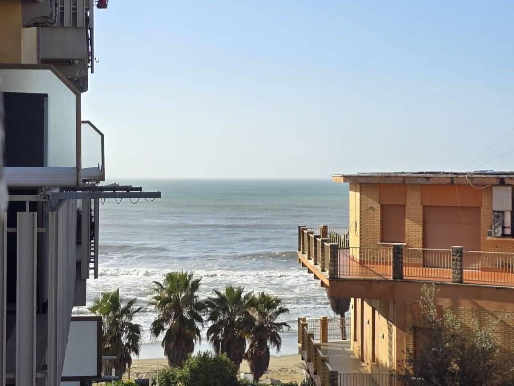 appartamento in vendita a Nettuno