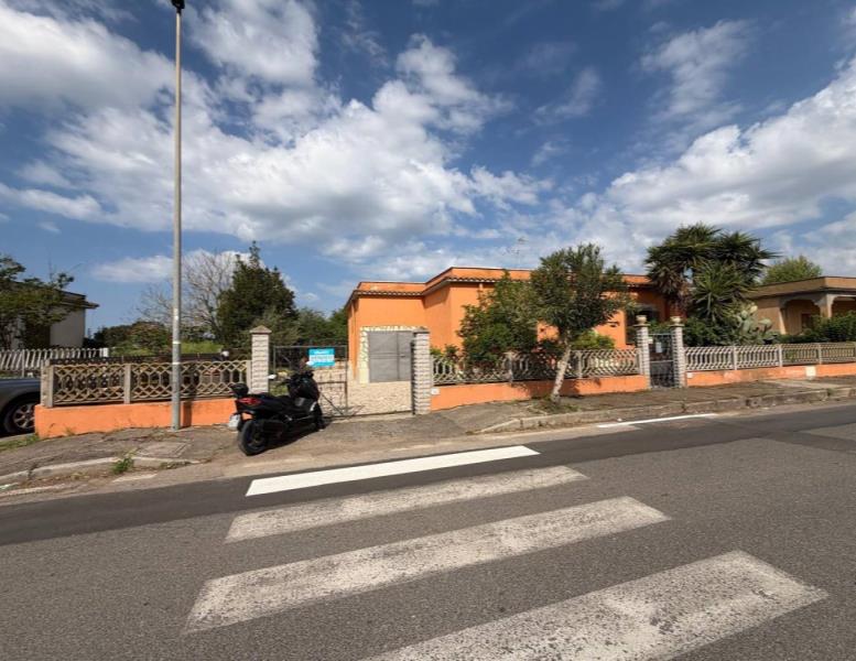 casa indipendente in vendita a Nettuno in zona Padiglione