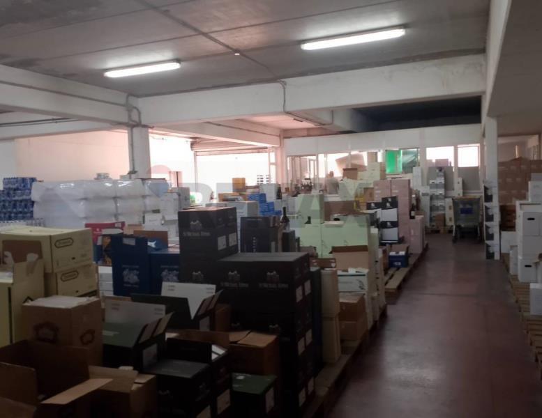 locale commerciale in vendita a Nettuno