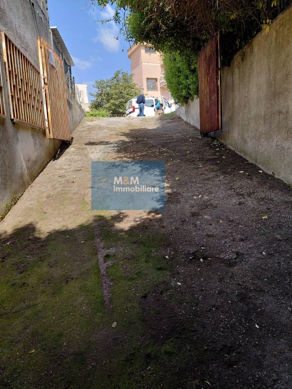 ufficio in vendita a Nettuno