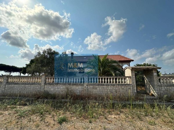 casa indipendente in vendita a Nettuno