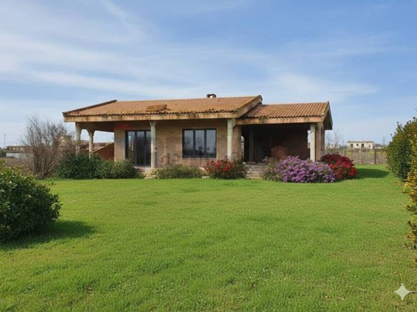 casa indipendente in vendita a Nettuno in zona Padiglione