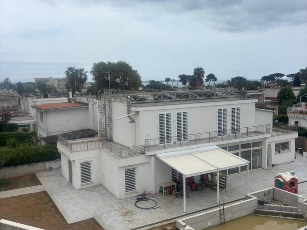 appartamento in vendita a Nettuno