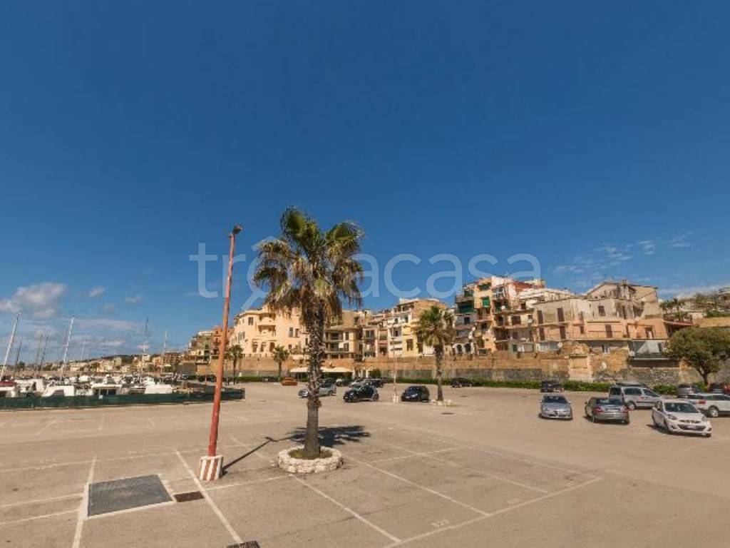 appartamento in vendita a Nettuno