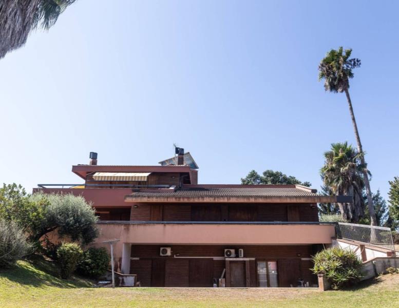 casa indipendente in vendita a Nettuno