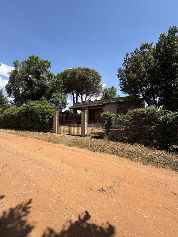 casa indipendente in vendita a Nettuno