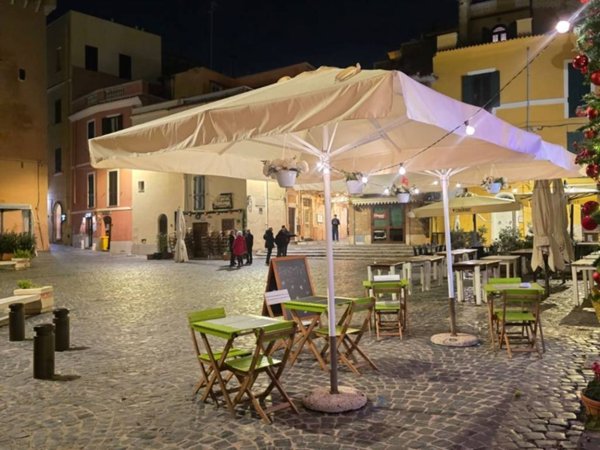 negozio in vendita a Nettuno