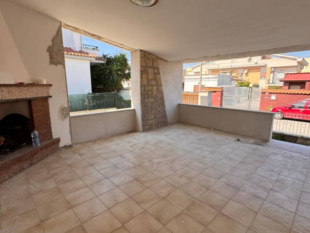 casa indipendente in vendita a Nettuno