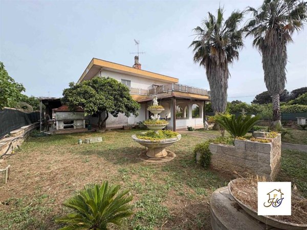 casa indipendente in vendita a Nettuno