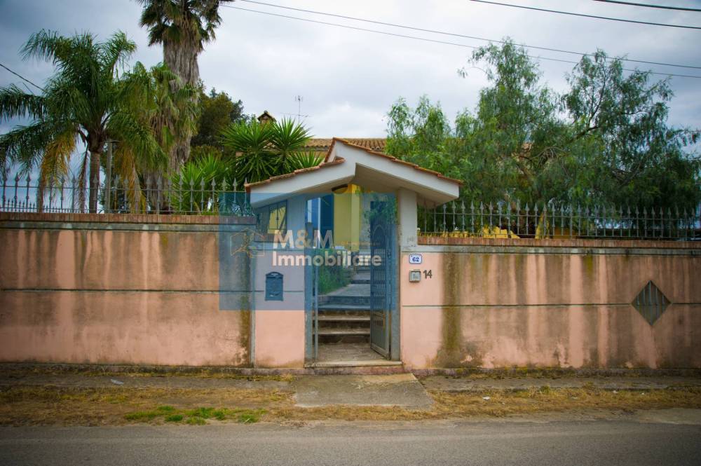 casa indipendente in vendita a Nettuno