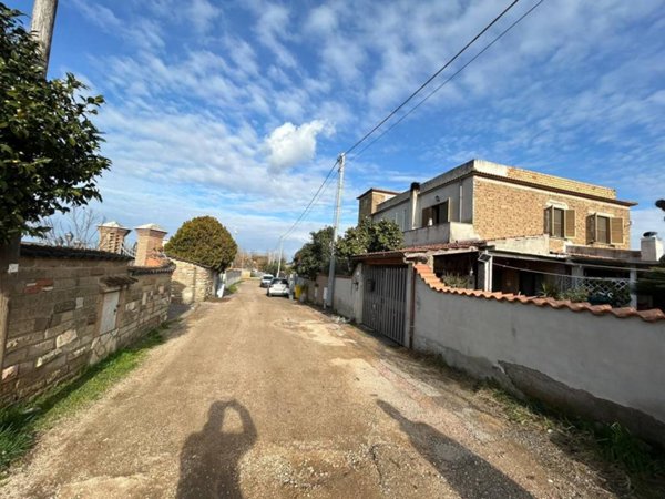 appartamento in vendita a Nettuno in zona Padiglione