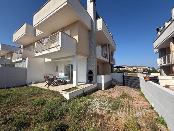 casa indipendente in vendita a Nettuno
