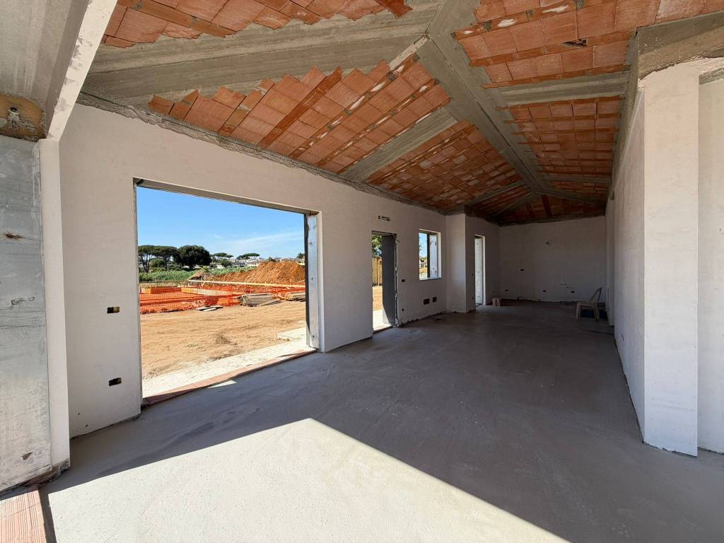 casa indipendente in vendita a Nettuno