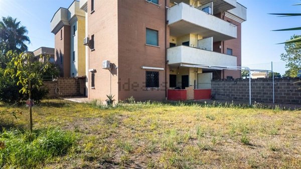 appartamento in vendita a Nettuno in zona Padiglione