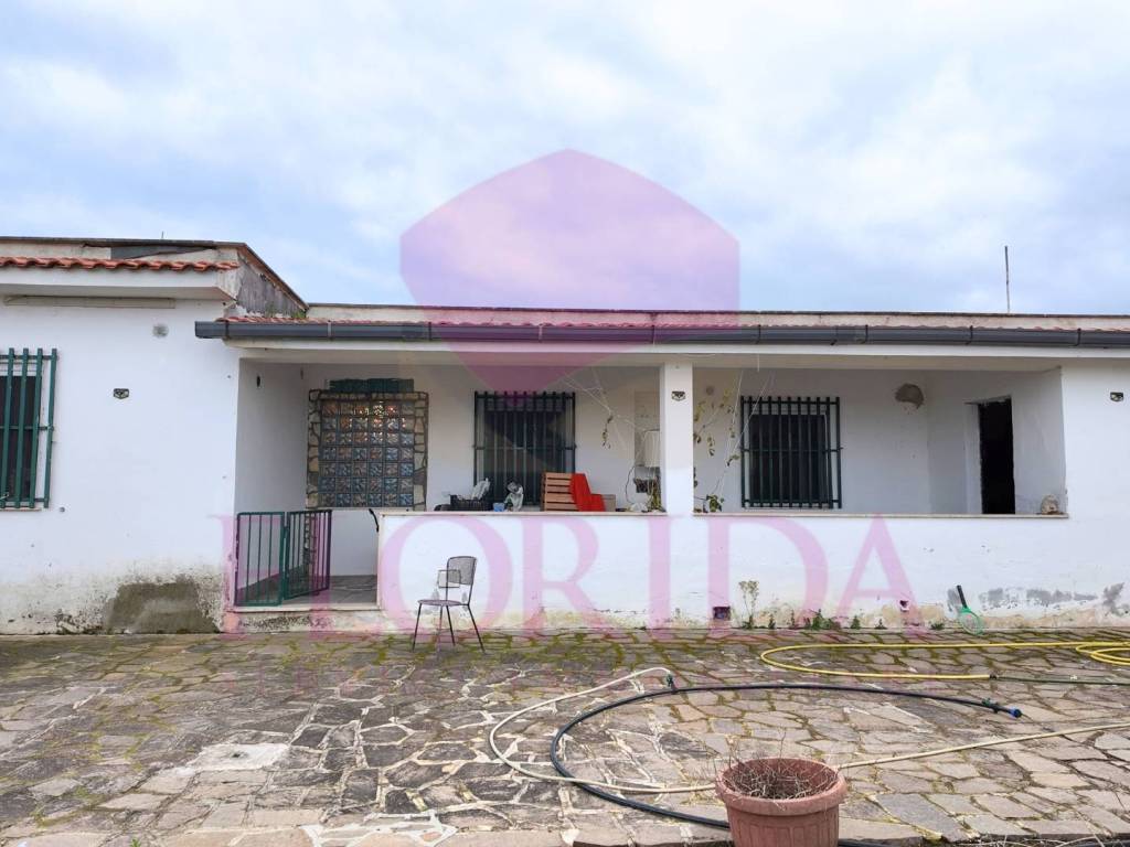 casa indipendente in vendita a Nettuno