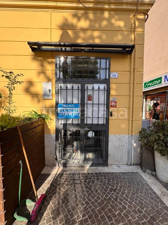 negozio in vendita a Nettuno