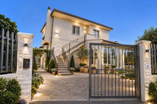 casa indipendente in vendita a Nettuno