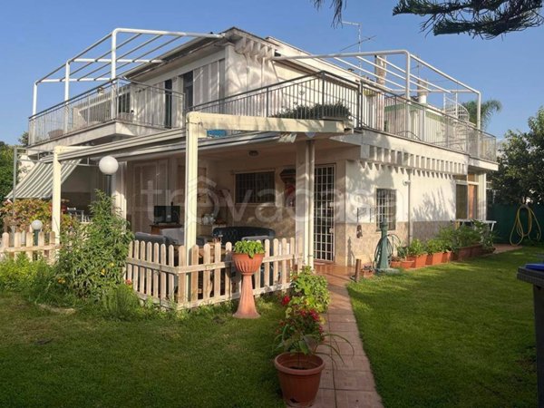 casa indipendente in vendita a Nettuno
