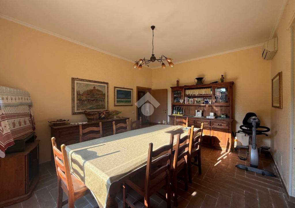 casa indipendente in vendita a Nettuno