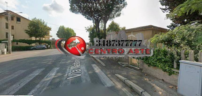 locale commerciale in vendita a Nettuno