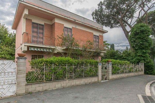 casa indipendente in vendita a Nettuno