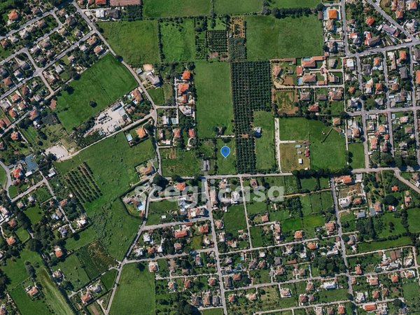 terreno in vendita a Nettuno