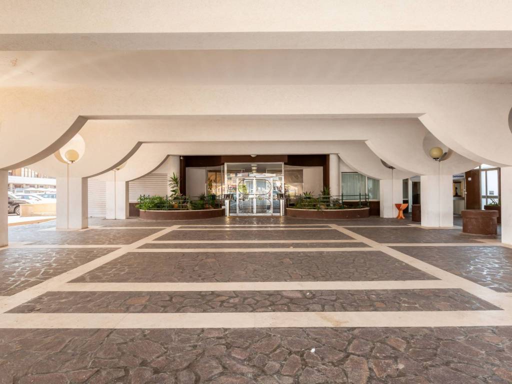 negozio in vendita a Nettuno