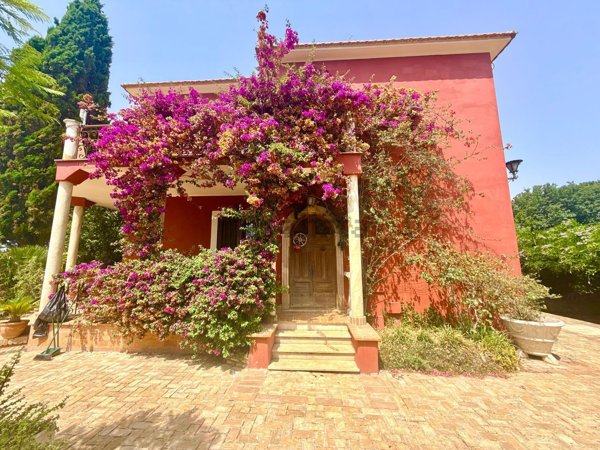 casa indipendente in vendita a Nettuno