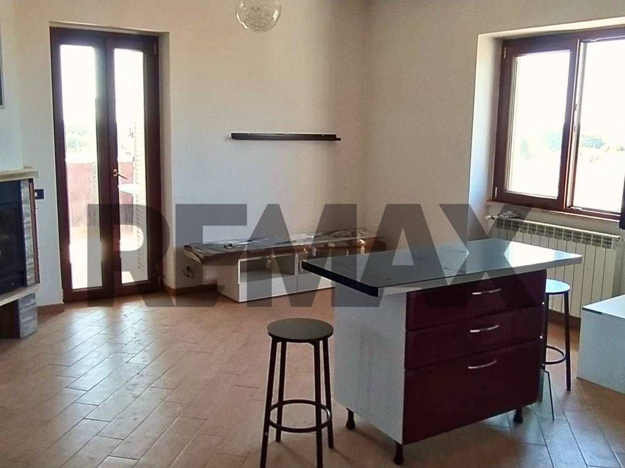 appartamento in vendita a Nettuno in zona Padiglione