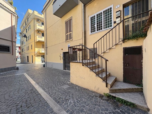 appartamento in vendita a Nettuno