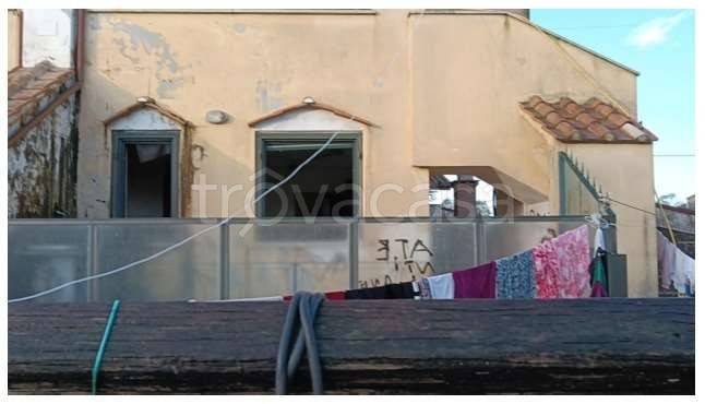 appartamento in vendita a Nettuno in zona Padiglione