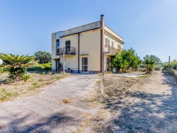 casa indipendente in vendita a Nettuno in zona Padiglione