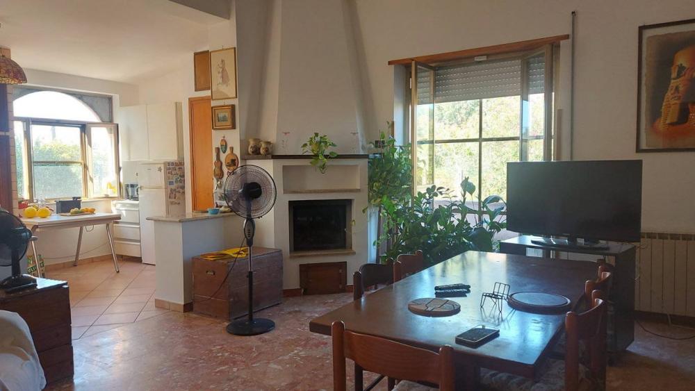 casa indipendente in vendita a Nettuno