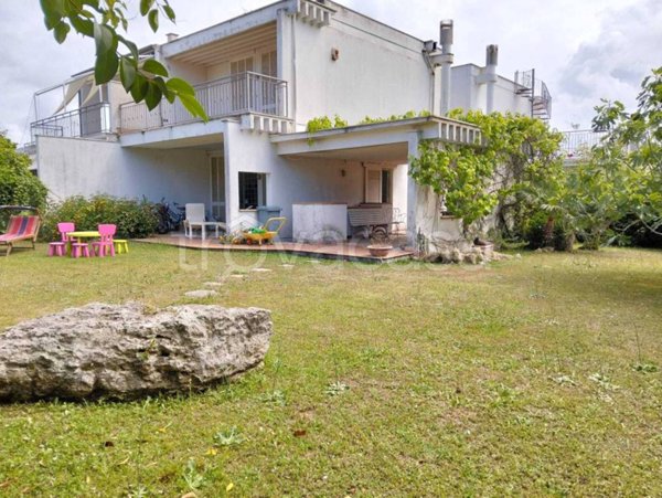 casa indipendente in vendita a Nettuno