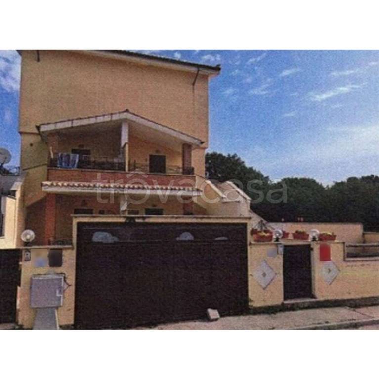 casa indipendente in vendita a Nettuno in zona Padiglione