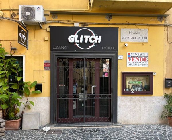 locale commerciale in vendita a Nettuno