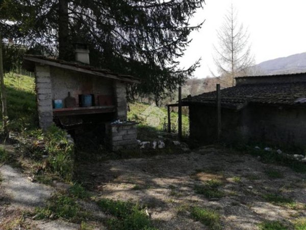 appartamento in vendita ad Olevano Romano
